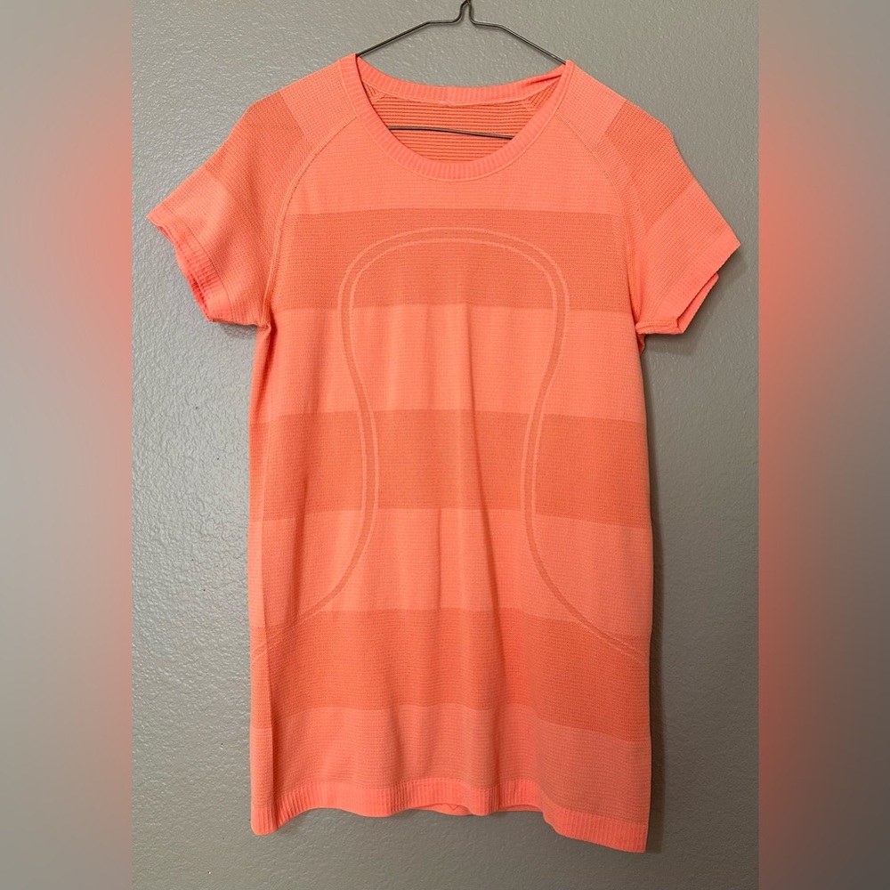 Lululemon Swiftly Tech Short Sleeve Shirt – Orange, Size 10